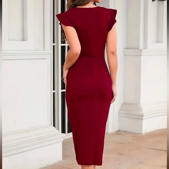 Solid Surplice Neck Ruched Dress, Elegant Flutter Sleeve Asymmetrical Hem Dress - Picture 3 of 6